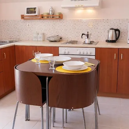 דירה Christina's Place