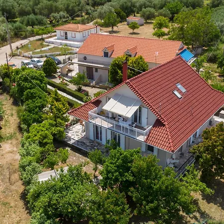 Christina's Place * Sami (Kefalonia)