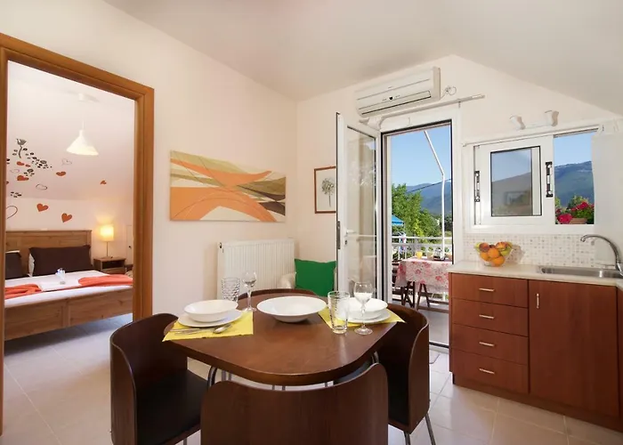 דירה Christina's Place