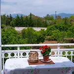 아파트 Christina's Place 사미